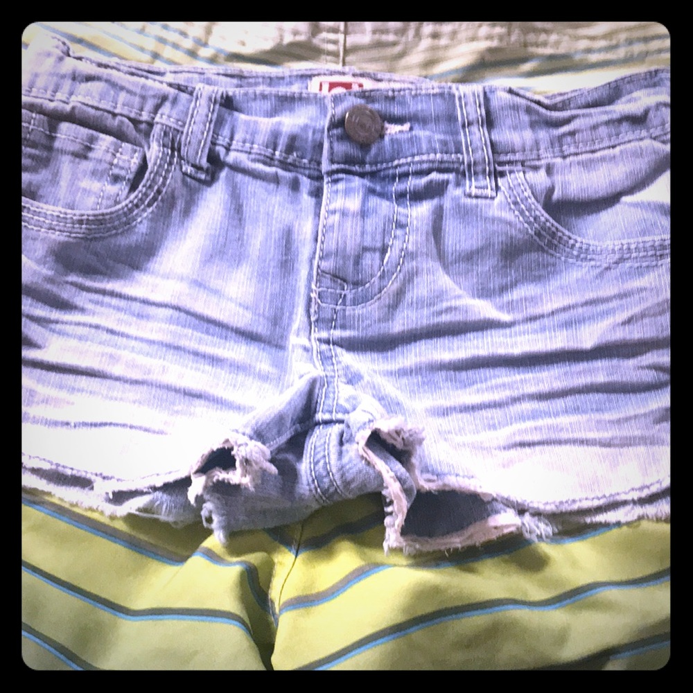 A pair of blue Jeans